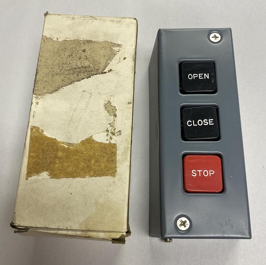EASTERN MOTOR CONTROLS,73D5-PB-3,PUSHBUTTON STATION NOS