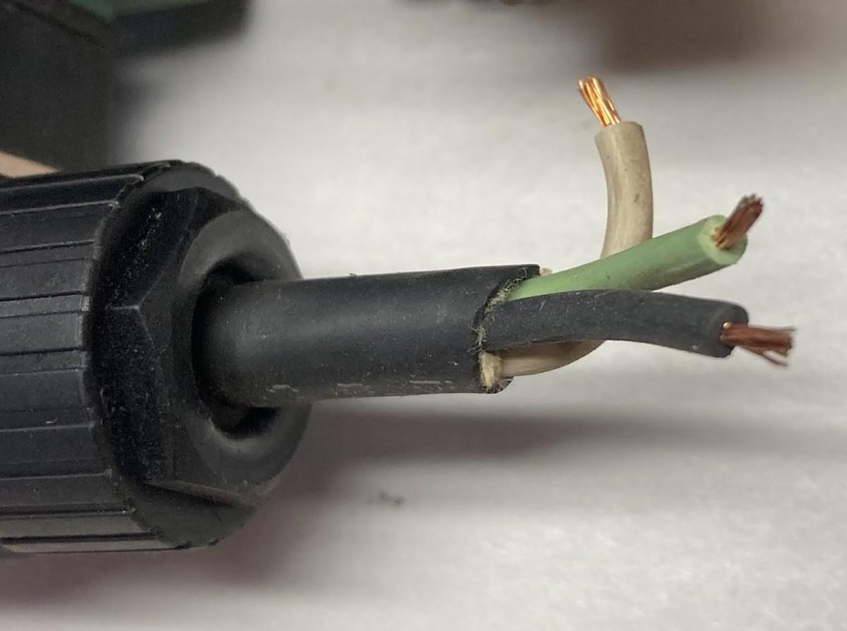 Used Asco,SC8210G095,2-Way Pilot Operated Solenoid Valve 3/4 Inch 150 PSIG