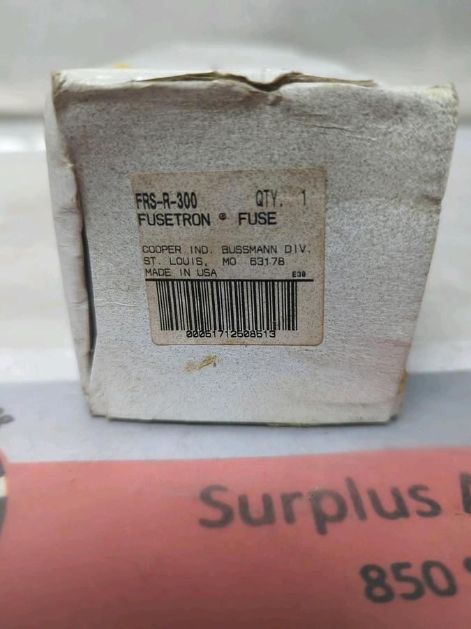 COOPER BUSSMANN,FRS-R-300,FUSETRON 300 AMP FUSE NOS