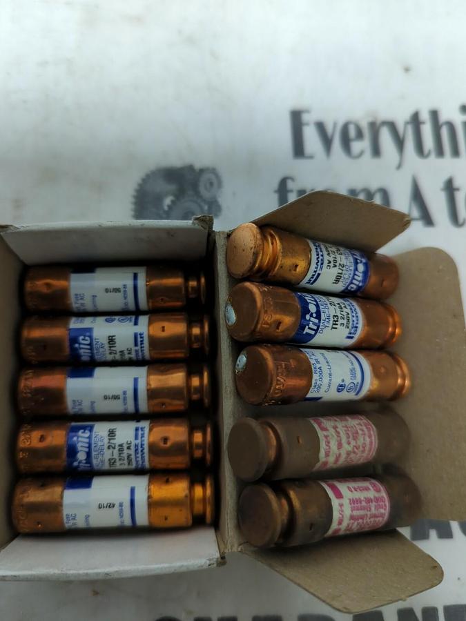 FERRAZ SHAWMUT MERSEN,TR3-2/10R,TR-ONIC FUSE BOX OF 10 NOS