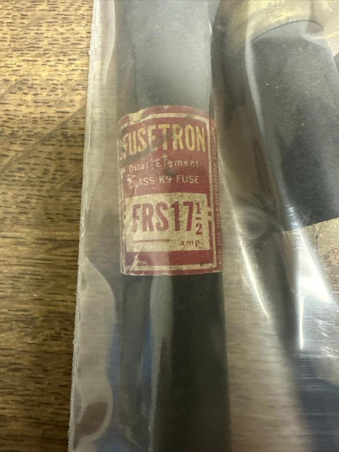 Used Fusetron,FRS17 1/2,600V Time Delay Fuse LOT of 3