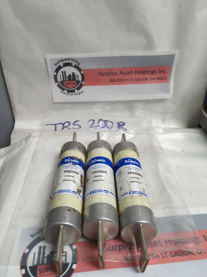 Used FERRAZ SHAWMUT,TRS200R,TRI-ONIC 200 AMP FUSE LOT OF 3 PRE-OWNED