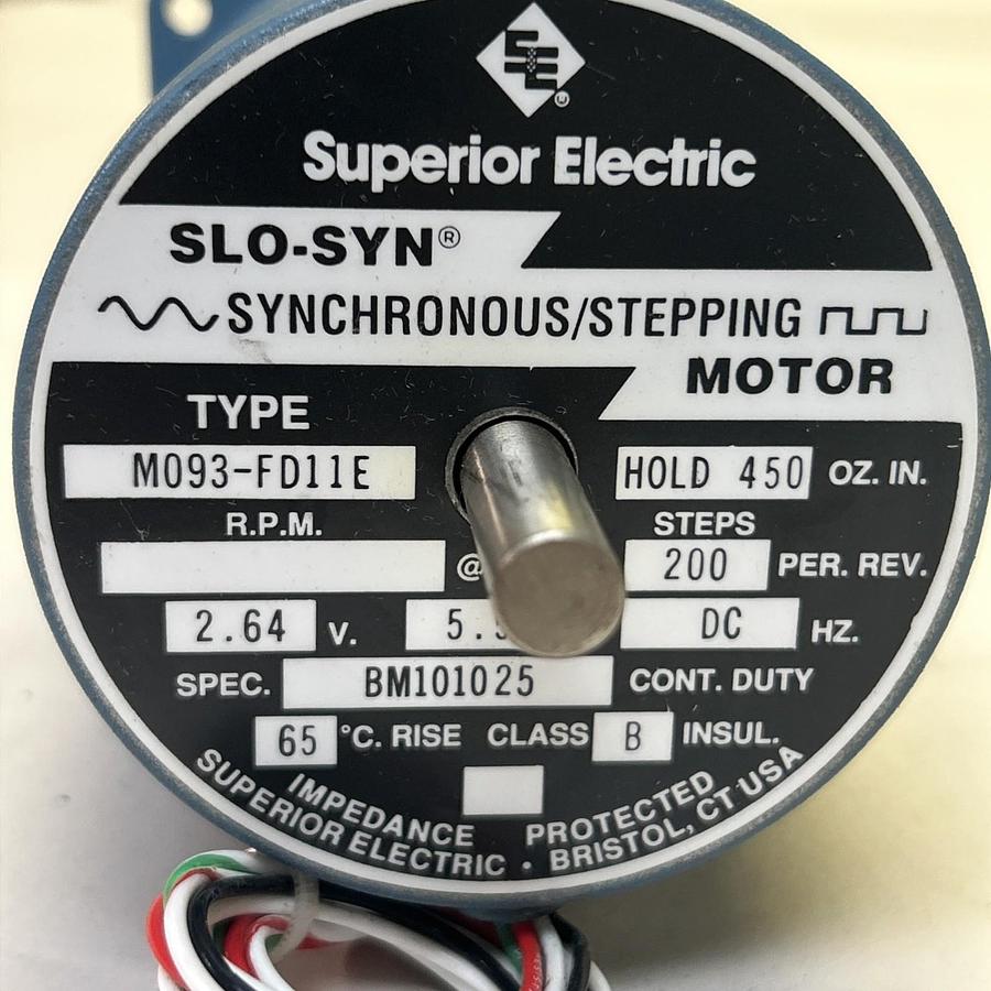 Used SUPERIOR ELECTRIC,M093-FD11E,SYNCHRONOUS STEPPING MOTOR