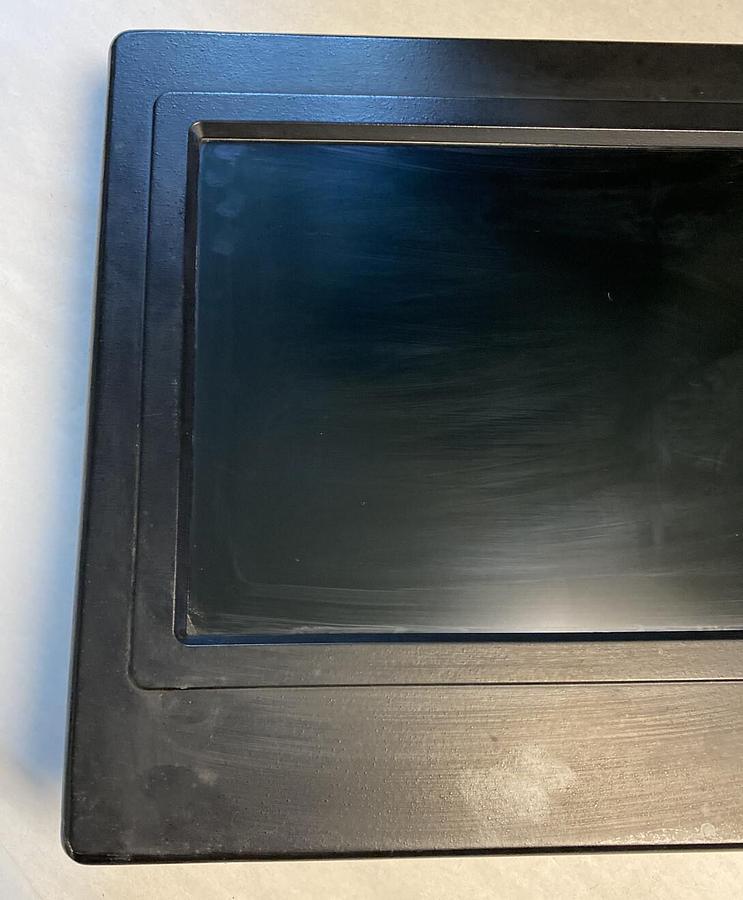 Used MODGRAPH,FP-AM12SV TFT,COLOR LCD MONITOR 90-240V 0.6AMPS 46WATTS