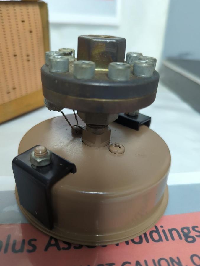 US GAUGE,131A137U01,GAS PRESSURE GAUGE NOS