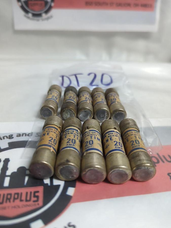 Used SHAWMUT,OT20,ONE-TIME 20 AMP FUSE LOT OF 10 PRE-OWNED