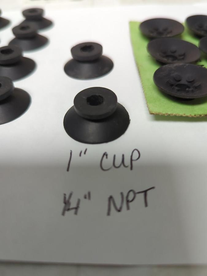 UNBRANDED,1 INCH,VACUUM CUPS 1/4 INCH NPT LOT OF 17 NOS