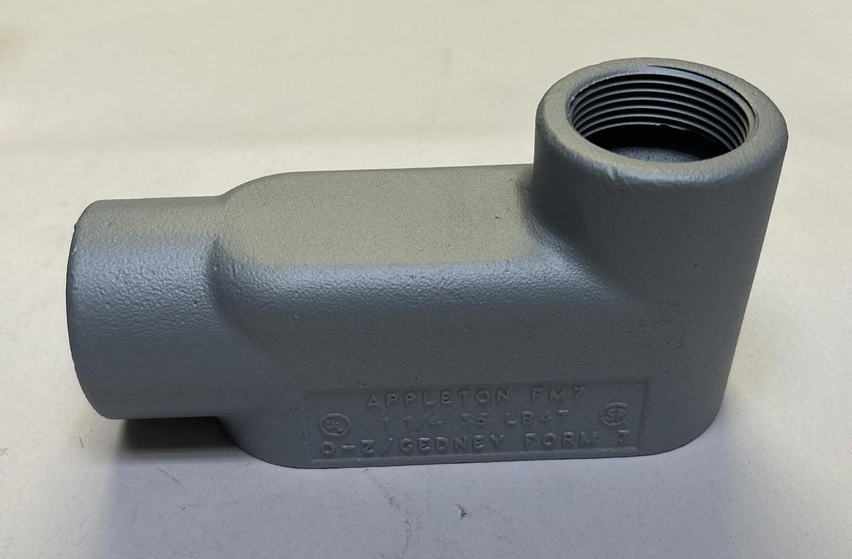 APPLETON,LB47,ALUMINUM CONDUIT BODY 1-1/4INCH NOS