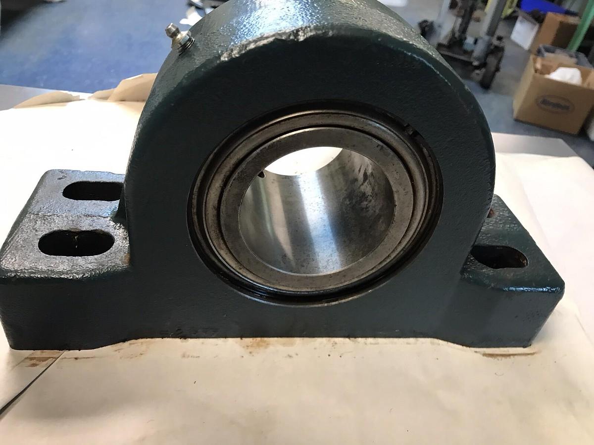 Rexnord,ZAS-2303F,Pillow Block Bearing 3-3/16 INCH Four Bolt