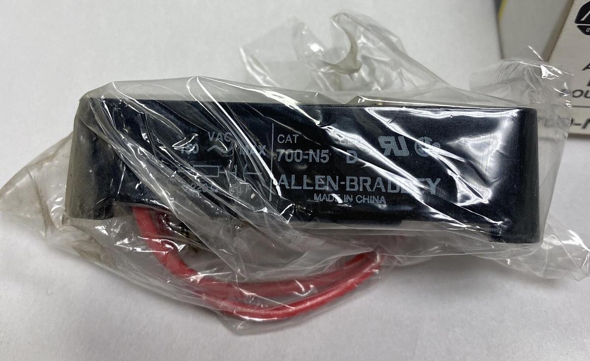Allen-Bradley,700-N5,Surge Suppressor Lot Of 2 NOS