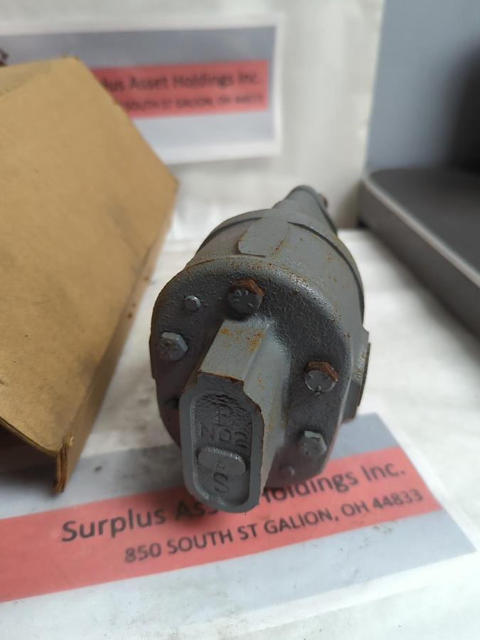 BSM,713-20-2,ROTARY GEAR PUMP NOS