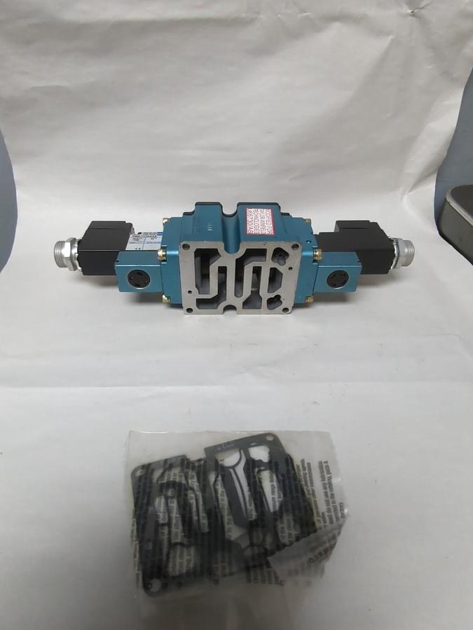 MAC,PME-117AAAA,SOLENOID VALVE 25-150 PSI NOS