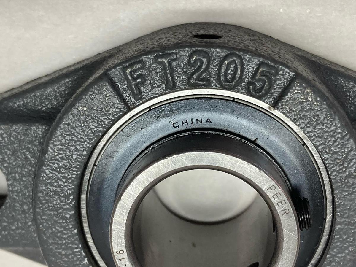Peer,FT205,2-Bolt Flange Bearing UC205-16