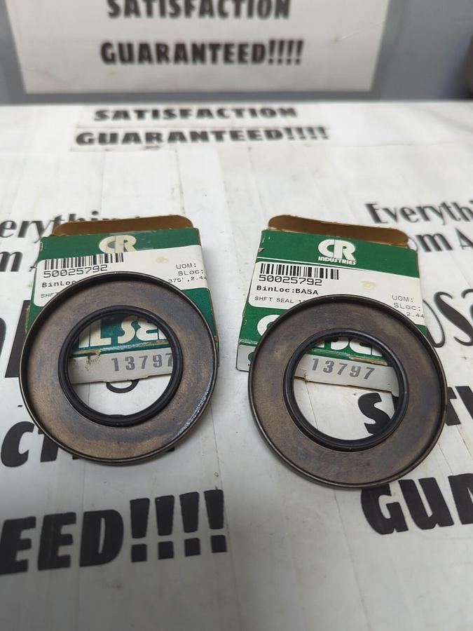 CHICAGO RAWHIDE,13797,OIL SEALS 1.375 IN X 2.441 IN LOT OF 2 NOS