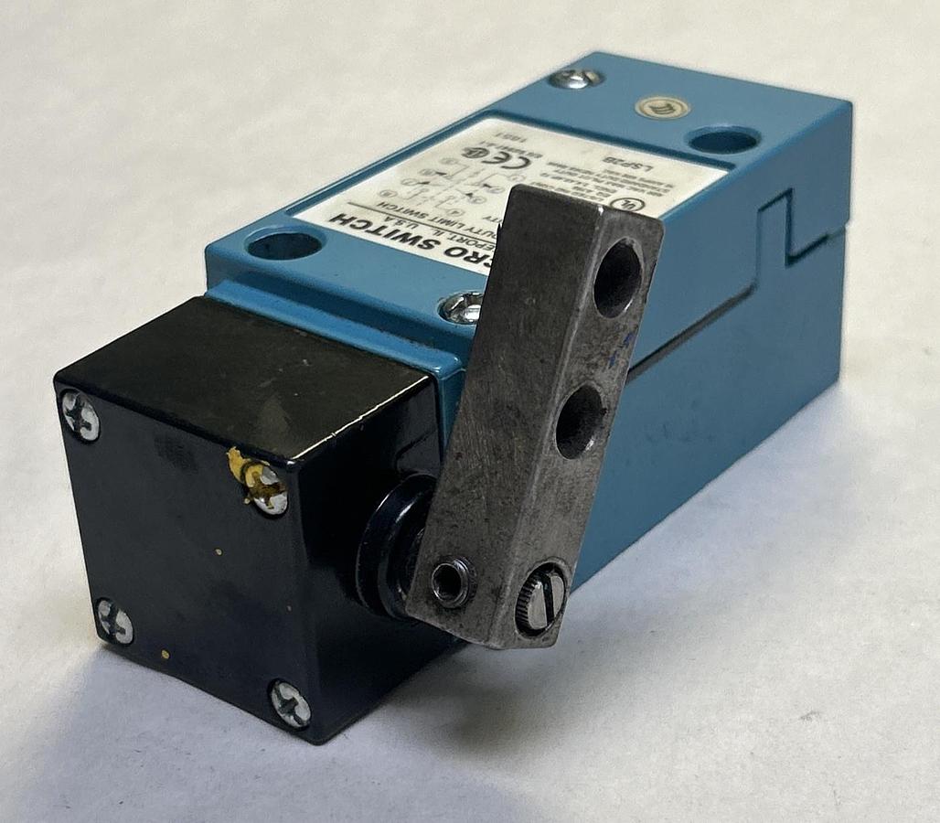 Used HONEYWELL MICRO SWITCH,LSP2B,LIMIT SWITCH