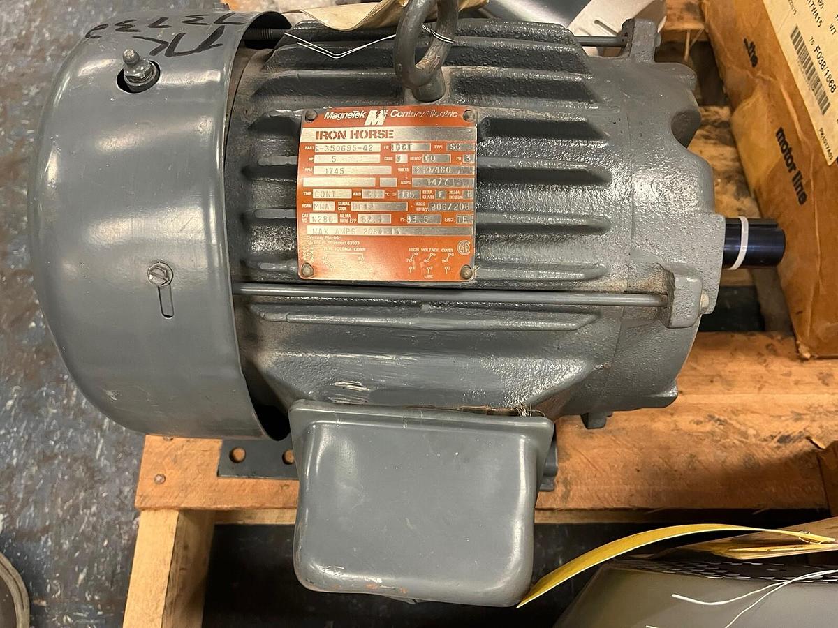 Used MAGNETEK,N280,IRON HORSE MOTOR 5HP 1745RPM 3PH 184T 6-350695-42