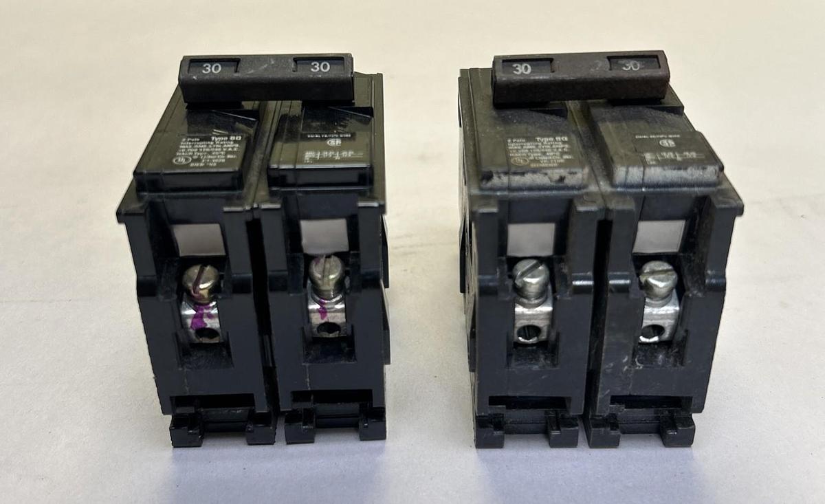 Used SIEMENS,BQ2B030,CIRCUIT BREAKER 30A 120/240V 2P LOT OF 2
