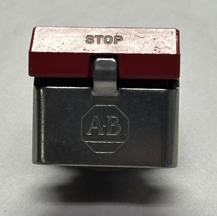 Used ALLEN BRADLEY,800H-WK61A,RED FLIP LEVER PUSHBUTTON