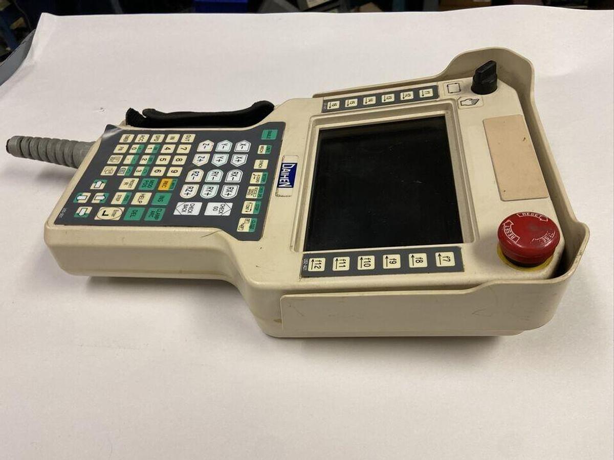 Used NACHI DAIHEN,AXTPDDON-UC15,PENDANT L9294