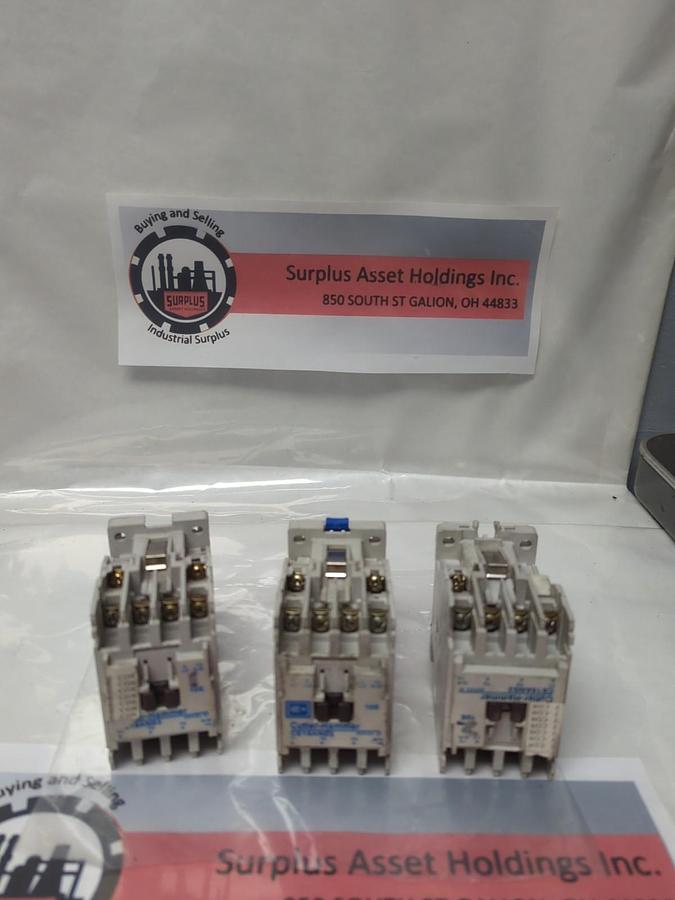 Used CUTLER HAMMER,CE15AN83,SERIES B1 CONTACTOR LOT OF 3 PRE-OWNED