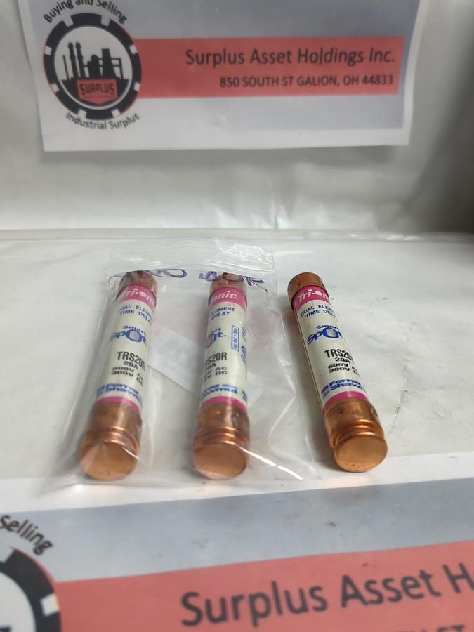 Used FERRAZ SHAWMUT,TRS20R,SMART-SPOT FUSE 20 AMP LOT OF 3 PRE-OWNED