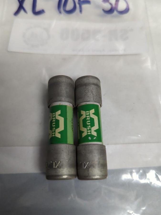Used BRUSH,XL70F30,FUSE LOT 2 OF PRE-OWNED