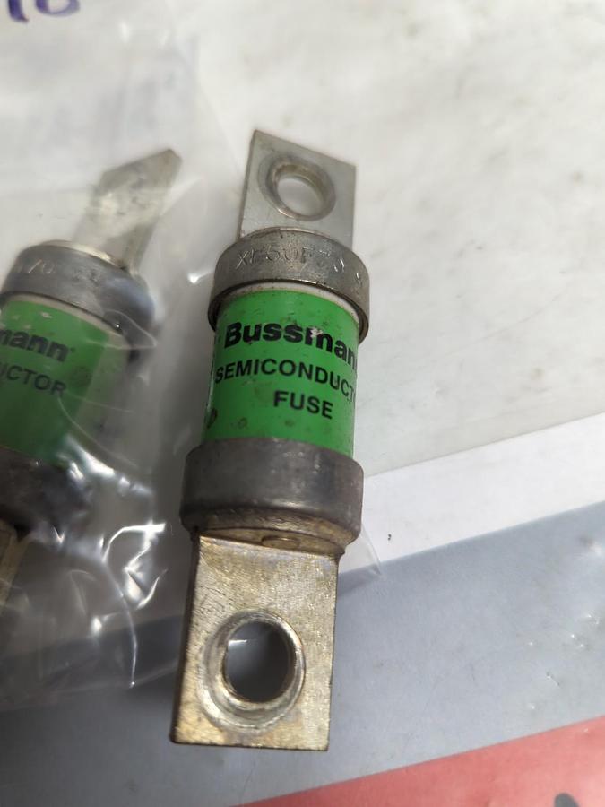 Used COOPER BUSSMANN,XL50F70,SEMICONDUCTOR 70 AMP FUSE LOT OF 2 PRE-OWNED