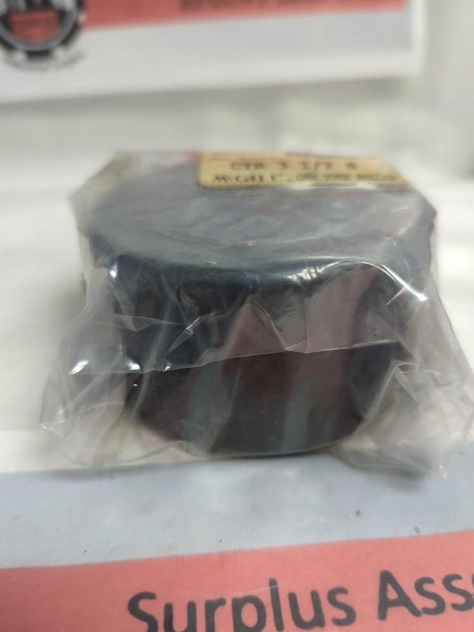 McGILL,CYR-3-1/2S,CAM YOKE ROLLER NOS
