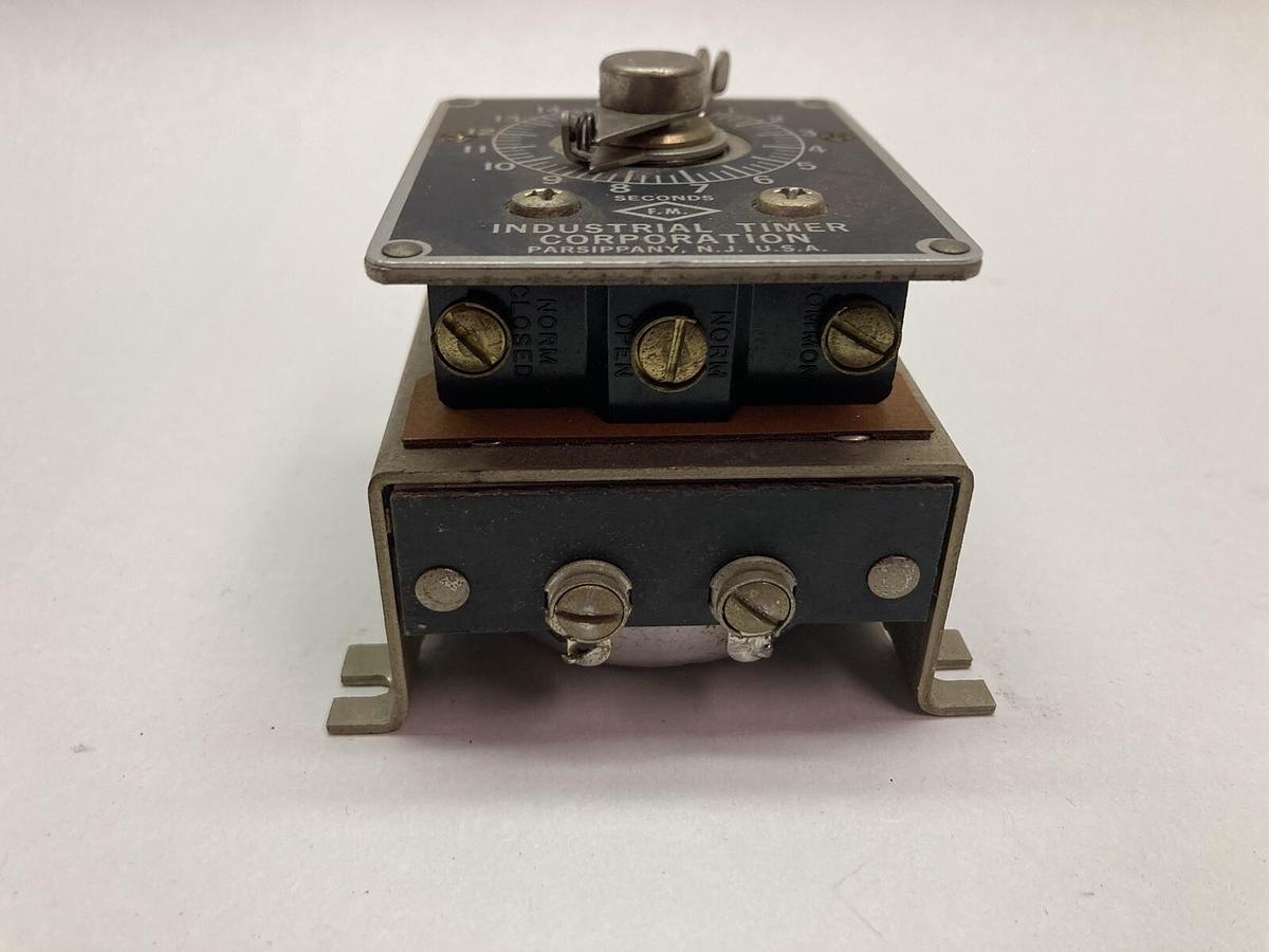 ITC,SF-15S,Industrial Timer 115V 6 Cycles 5 Watts