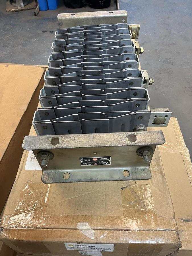GE,9141A-002A102,PUNCHED STEEL GRID RESISTOR .062 OHMS 312 AMPS
