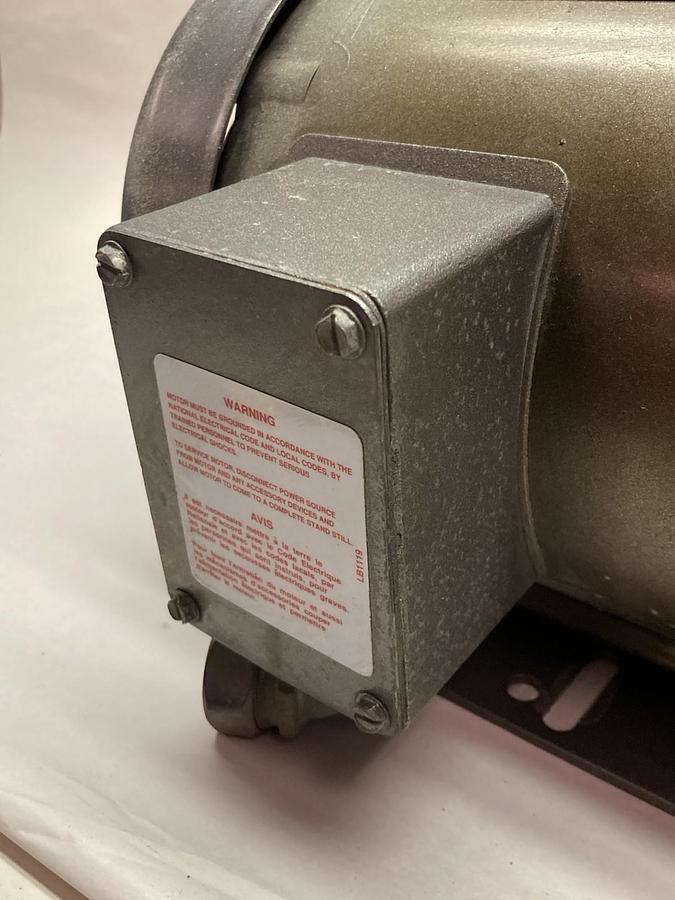 Used Baldor,L3505,Industrial Motor 1/2HP 115/208-230V 1140RPM 56/56H 1ph