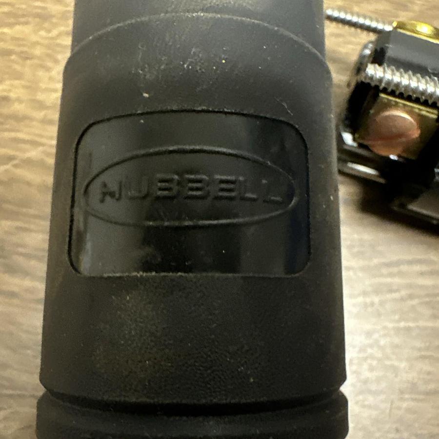 Hubbell,HBL23002GB,20A 125V Hubbellock Connector