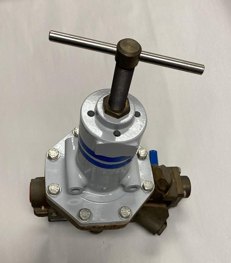 Alcon,GL-14,3/4 INCH Oxygen Gas Valve New