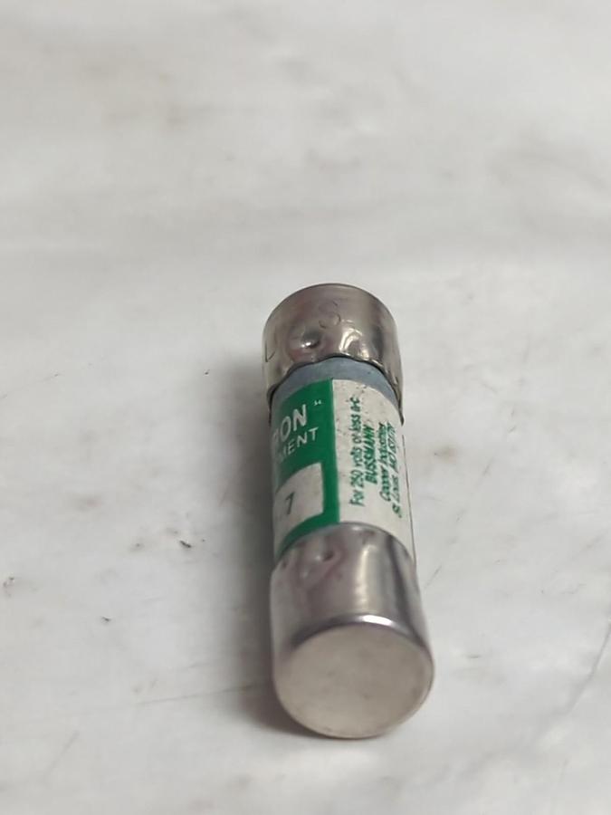 Used COOPER BUSSMANN,FNM-7,FUSETRON 7 AMP FUSE LOT OF 4 PRE-OWNED