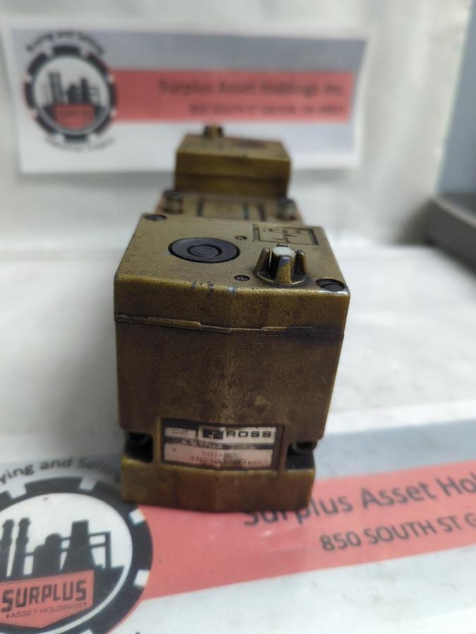 Used ROSS,W7476B4332,SOLENOID VALVE 110/50 110-120/60 PRE-OWNED