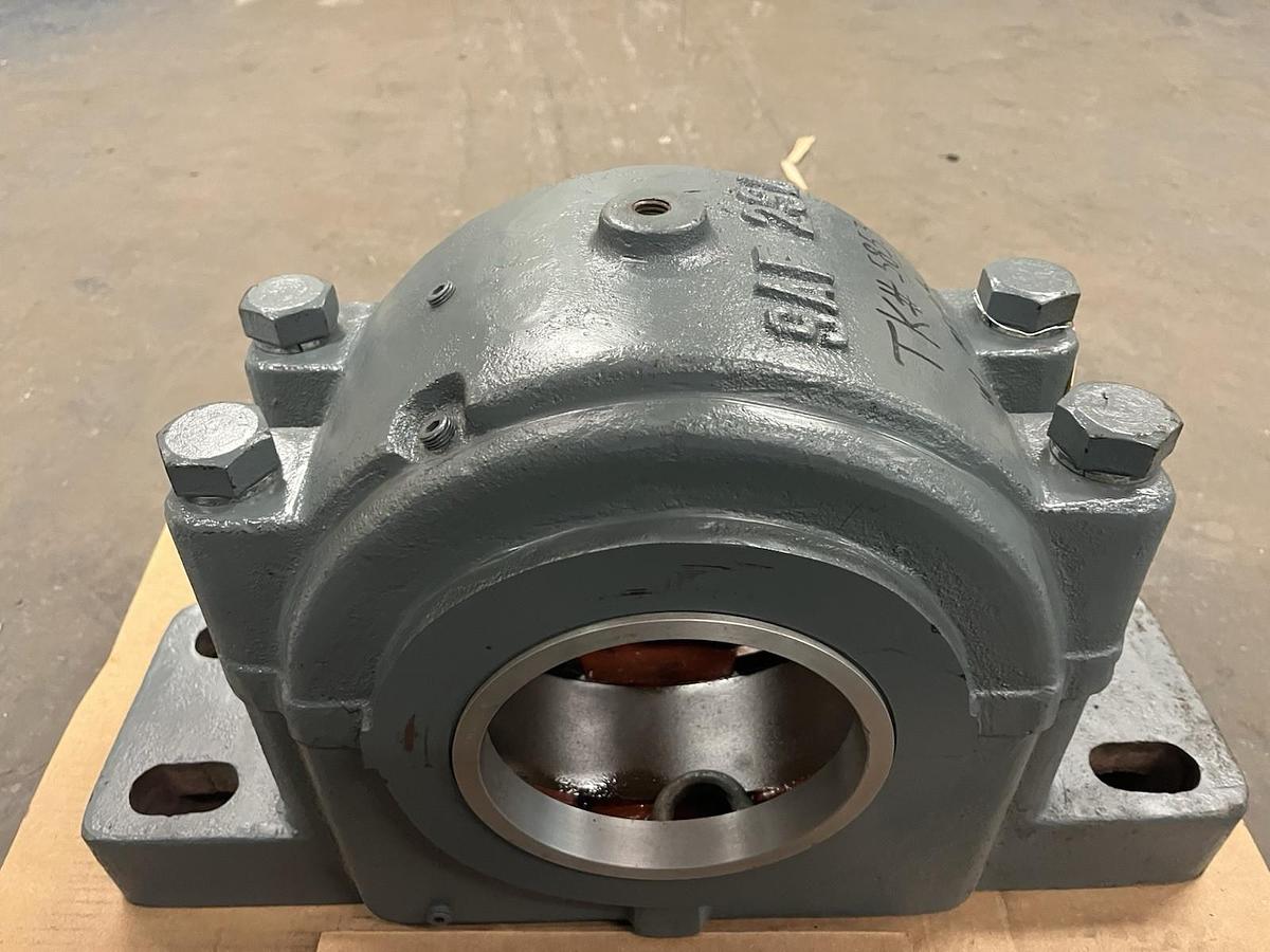 Used PTI,SAF 234,PILLOW BLOCK HOUSING 7-7/16" BORE