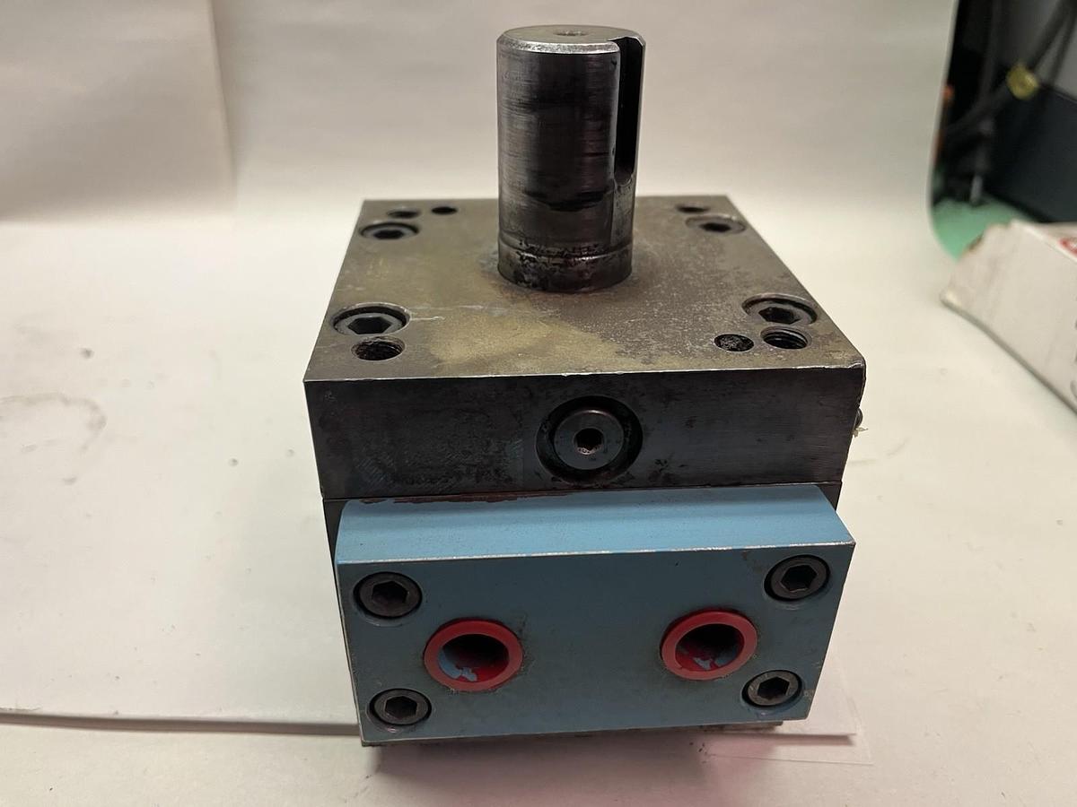 Used MICROMATIC ROTAC,MPJ3-22VOIL,HYDRAULIC ROTARY ACTUATOR