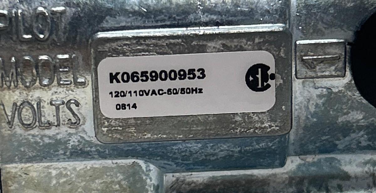 PARKER SCHRADER BELLOWS,K065900953, PILOT VALVE 120V NOS