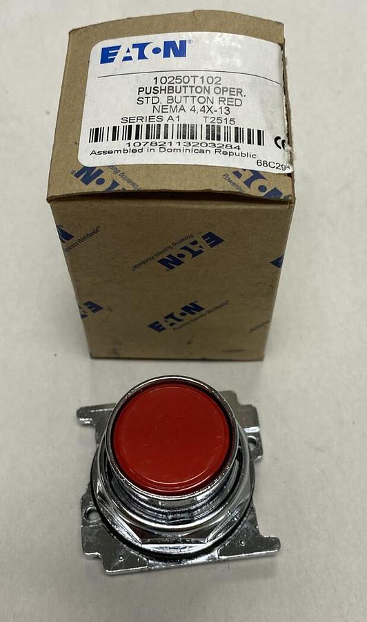 Used Eaton,10250T102,Push button Operator Series A1 NOS