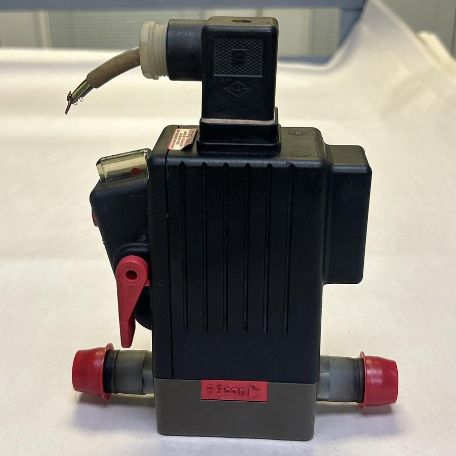 Used GEMU,20510D2114123050/60,SOLENOID VALVE