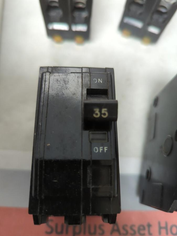 Used SQUARE D,QO235,CIRCUIT BREAKER 35 AMP 2-POLE LOT OF 5 PRE-OWNED