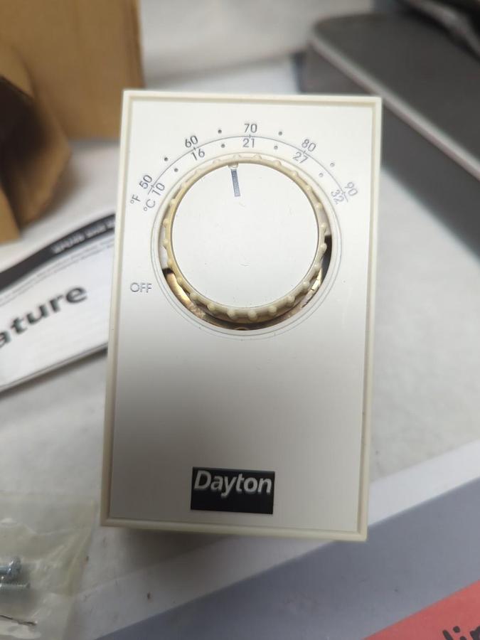 DAYTON,4PU48,HEATING CONTROL SINGLE STAGE DPST THERMOSTAT NOS