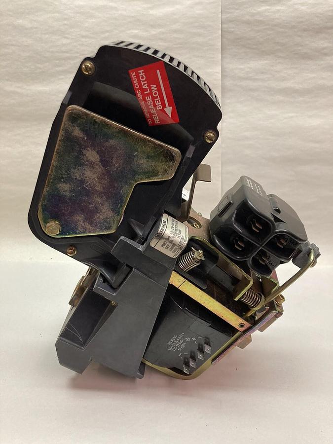 Used Siemens,14-193-100-582,DC Contactor 600V 1000A 125V-DC