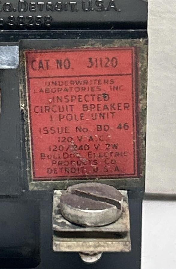 Used BULLDOG ELECTRIC,31120,PUSHMATIC BREAKER 20A 120/240V 1P LOT OF 16