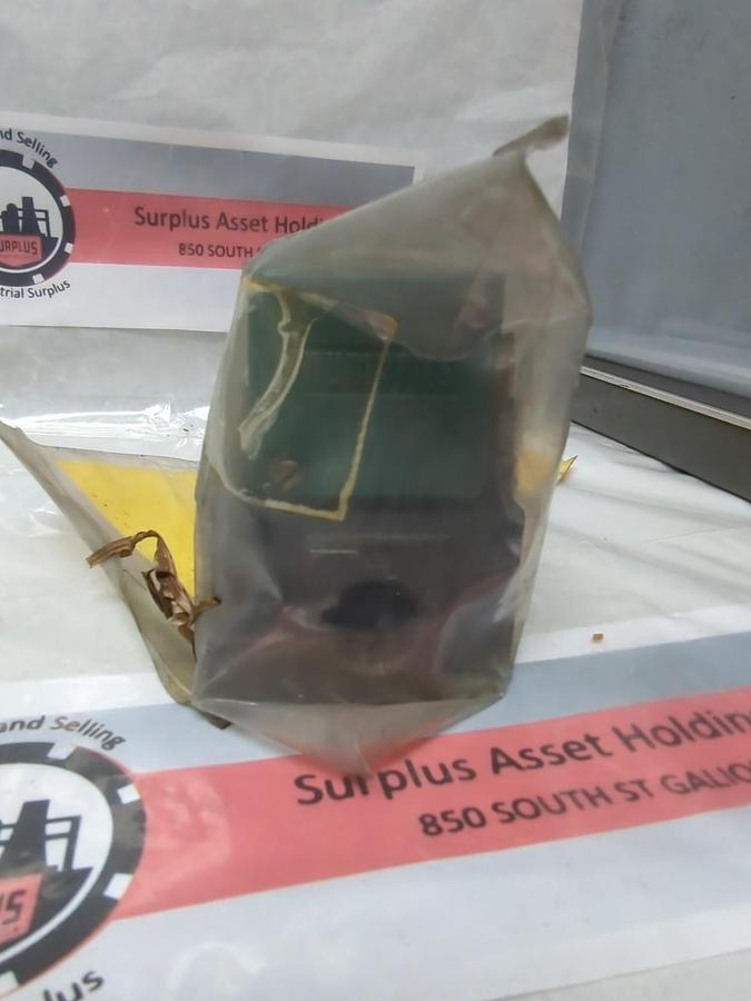 NUMATICS,555SA43BK01 1B30,PNEUMATIC VALVE 110-120V 50-60HZ NOS