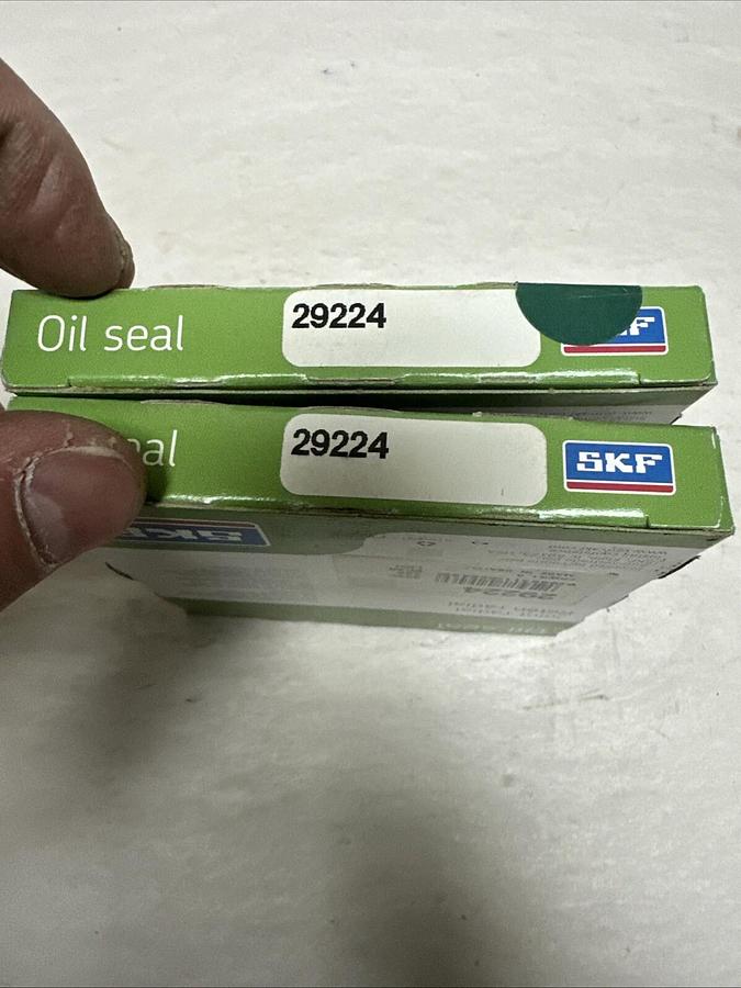 Used SKF,29224,Oil Seal Lot of 2