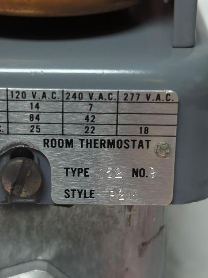 Used WHITE RODGERS,152-P2M,ROOM THERMOSTAT PRE-OWNED