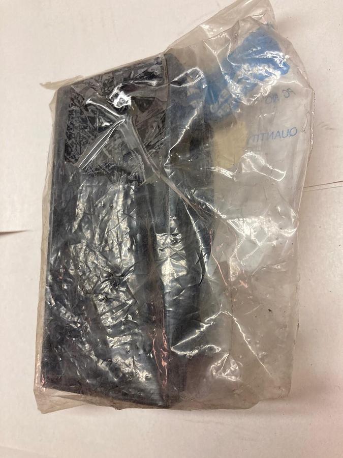 Used Rexroth,902-F3ATF,Manifold Subbase