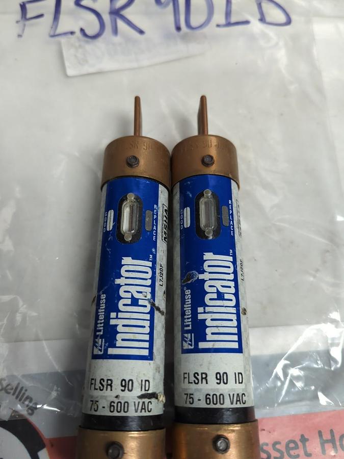 Used LITTELFUSE,FLSR90ID,INDICATOR 90 AMP FUSE LOT OF 2 PRE-OWNED