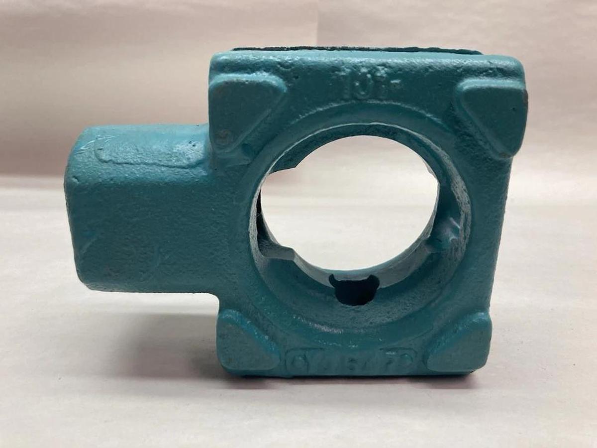 Used Unbranded,101-71647,Bearing Housing